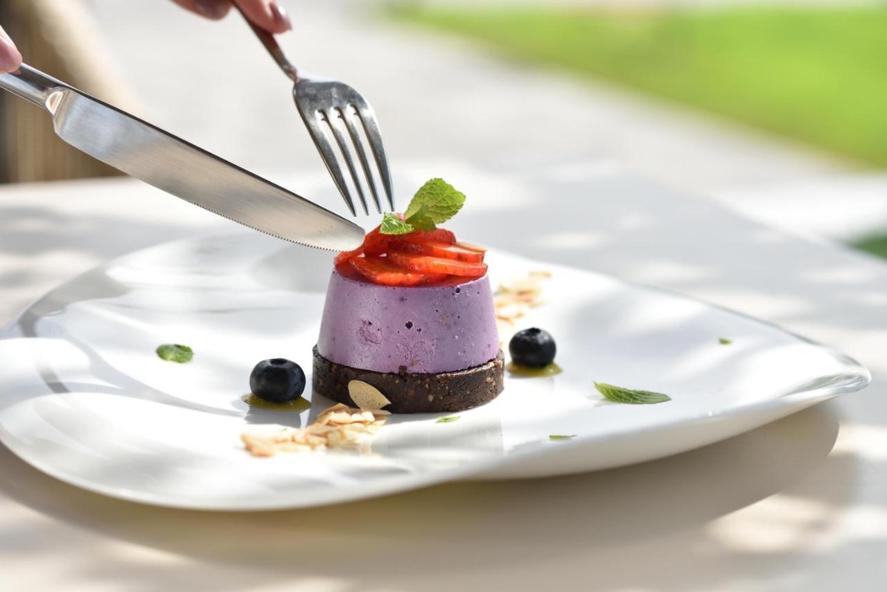 Shambala Wellness Club Hotel Rozhny Ngoại thất bức ảnh